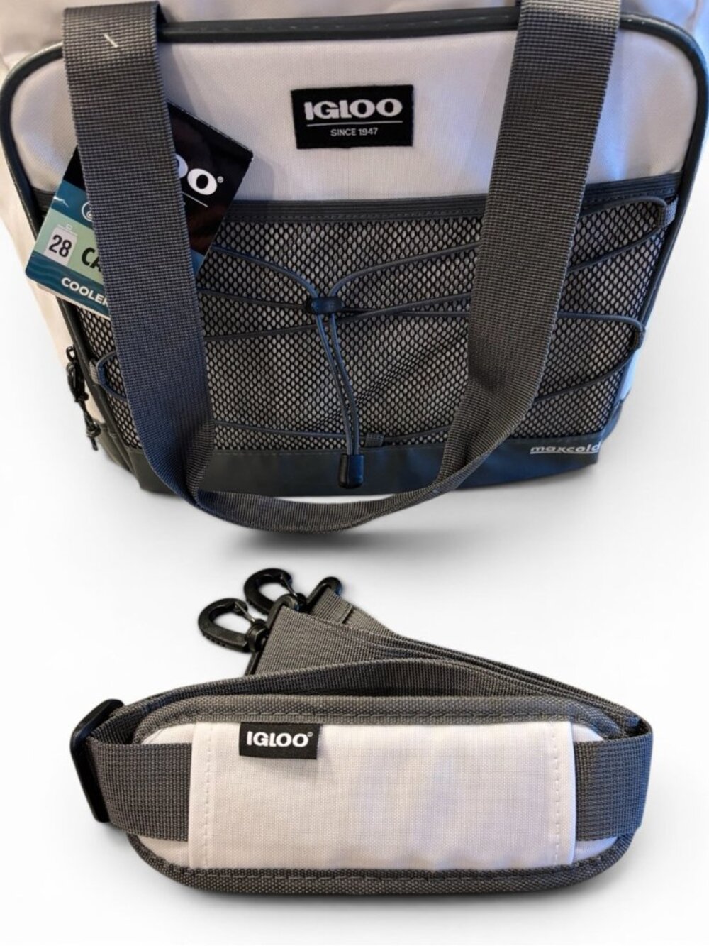 NWT Igloo Marine Tote MaxCold 28 Can Cooler Bag - Picture 3 of 16